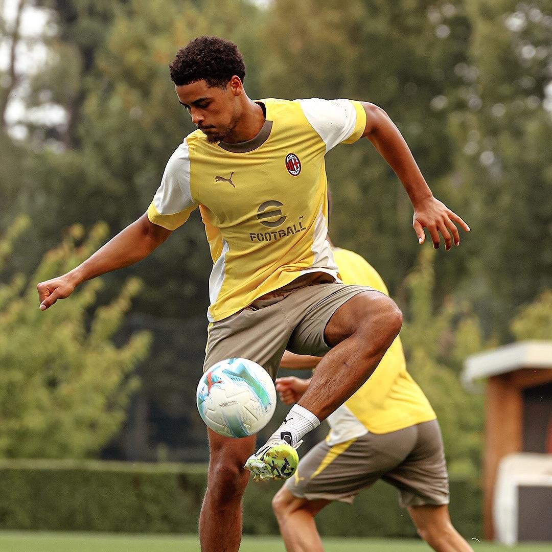 包含国际米兰赛后队长鼓劲，志在法甲名次提升，信心回归，更衣室氛围转暖的词条